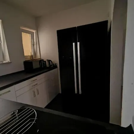 Captivating In Near City Centre Apartment